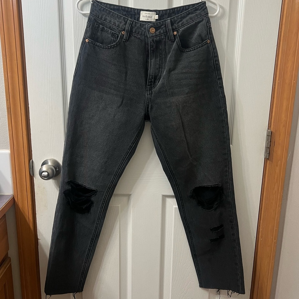 Size 25 Bohme High rise Mom Distressed Jeans